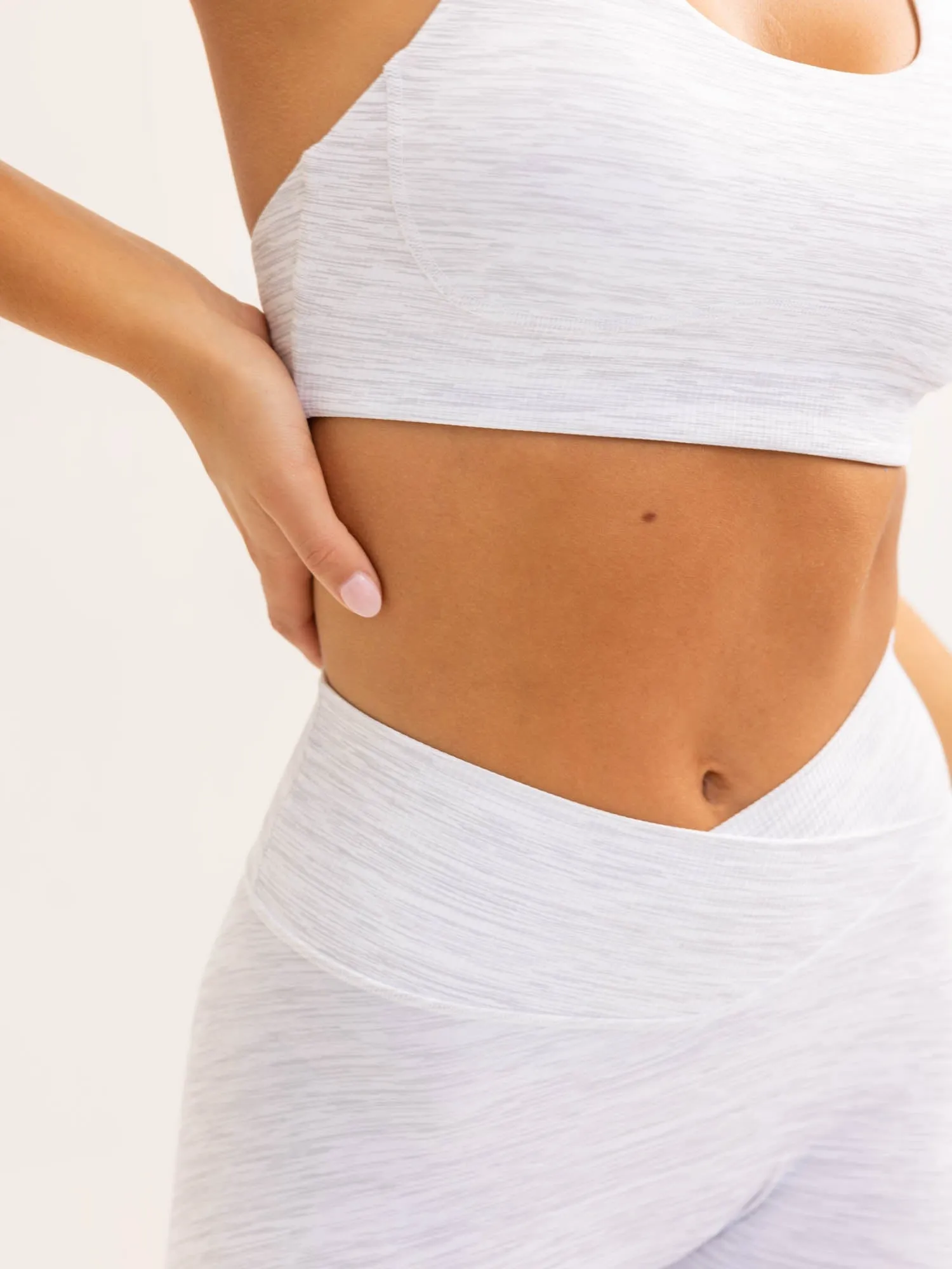 Activate Cross Over Scrunch Leggings - Snow Grey Marl Versatile Activewear