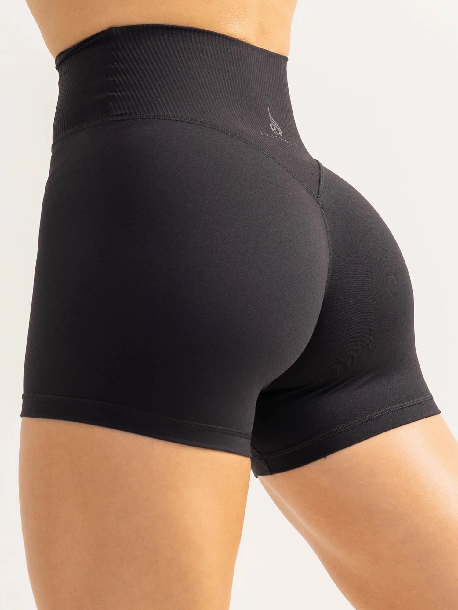 Relaxed Movement Activate High Waisted Shorts - Black