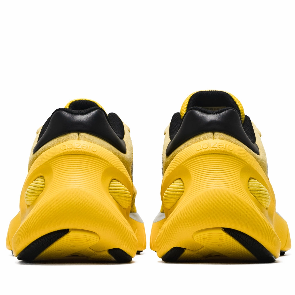 Adidas Adizero Goukana - Yellow/Light Yellow Odor Resistant Relaxed Walk