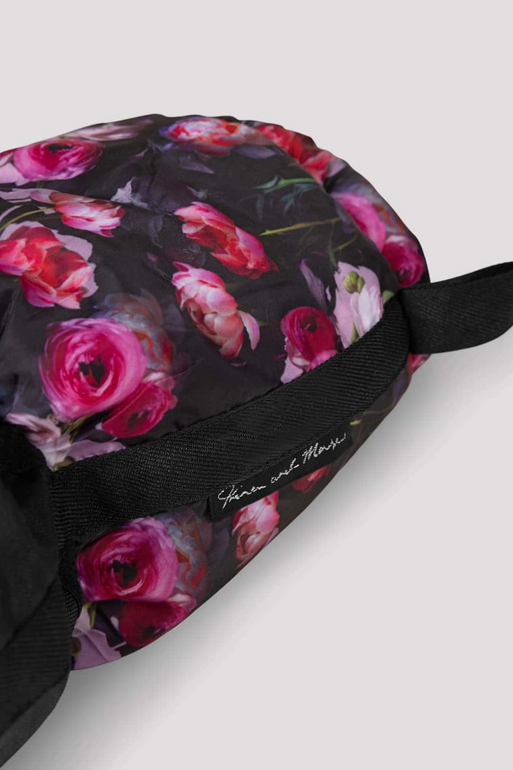 Responsive Foam Technology Adult Floral Print Warm Up Booties