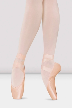 Weekend Hikes Amelie Soft Pointe Shoes