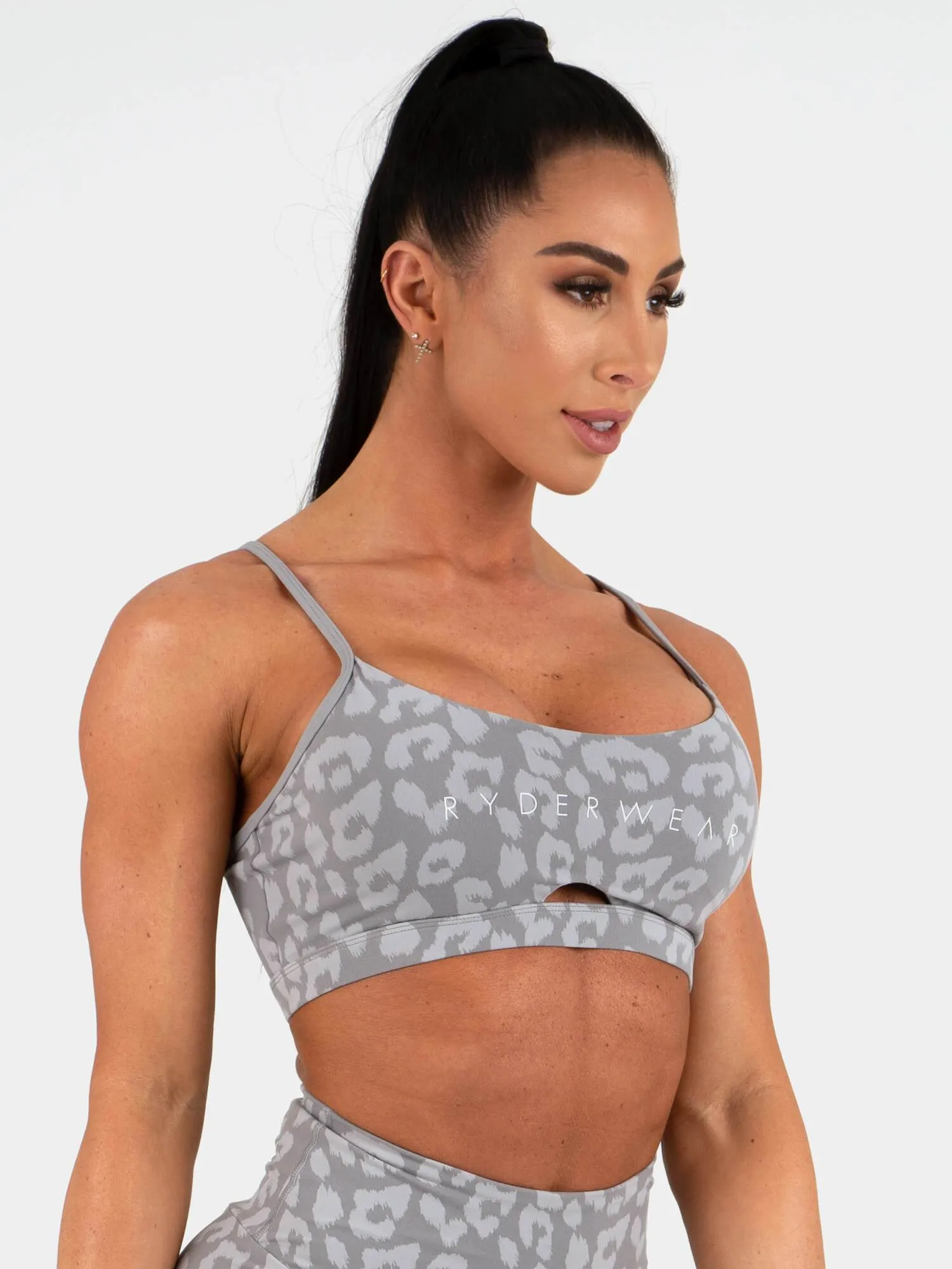 Hook-and-eye closure seams Versatile Band Animal Sports Bra - Leopard Grey