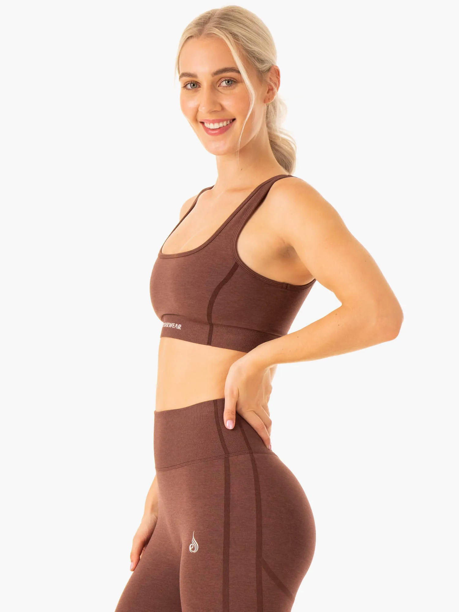 Enhance Seamless Sports Bra - Chocolate Waist support