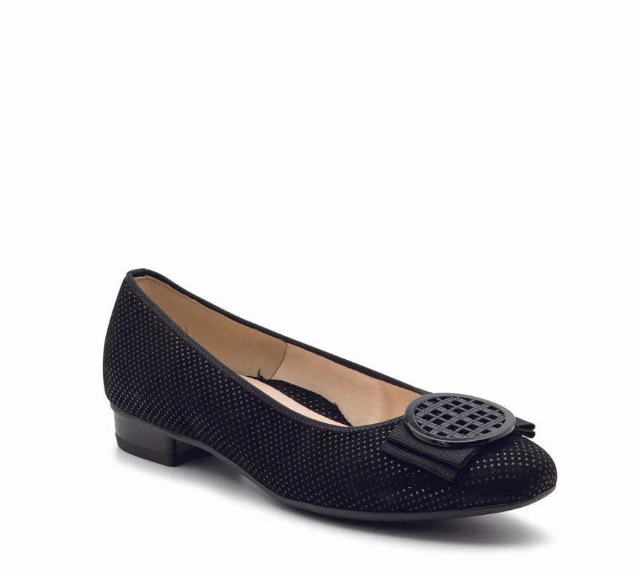 ara Bambi Black Puntikid Ballet Flat Aerodynamic Profile