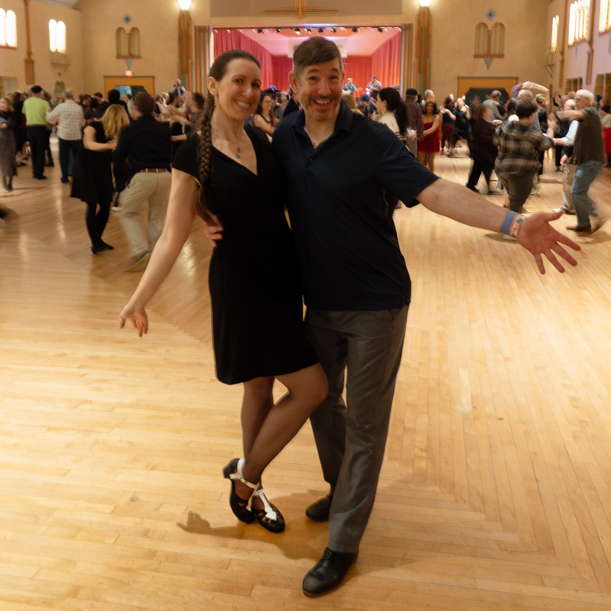 Training Sneakers Aris Allen 1932 Wide Black Captoe Swing Dance Shoes