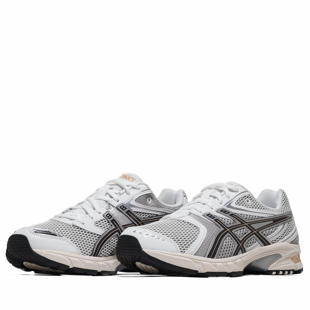 Asics Gel-DS Trainer 14 - White/Honey Beige Cushioned