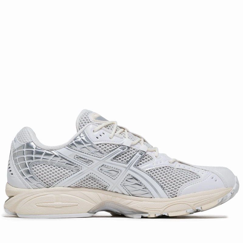 Comfortable Slip-on Style School Style Asics Gel-Nimbus 10.1 - White/Pure Silver