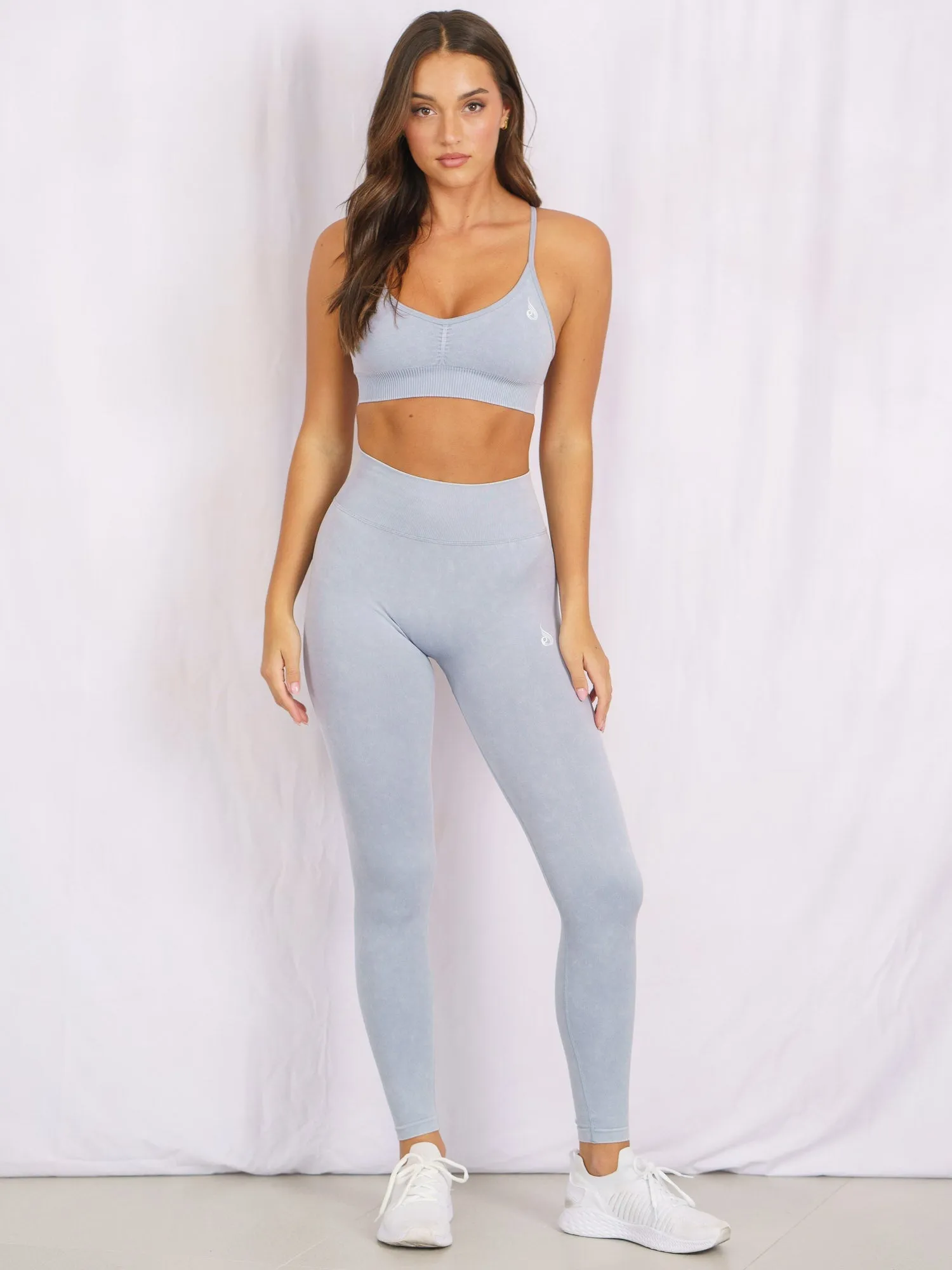 Stonewash Seamless Sports Bra - Dusty Blue Stonewash Seamless Fabric