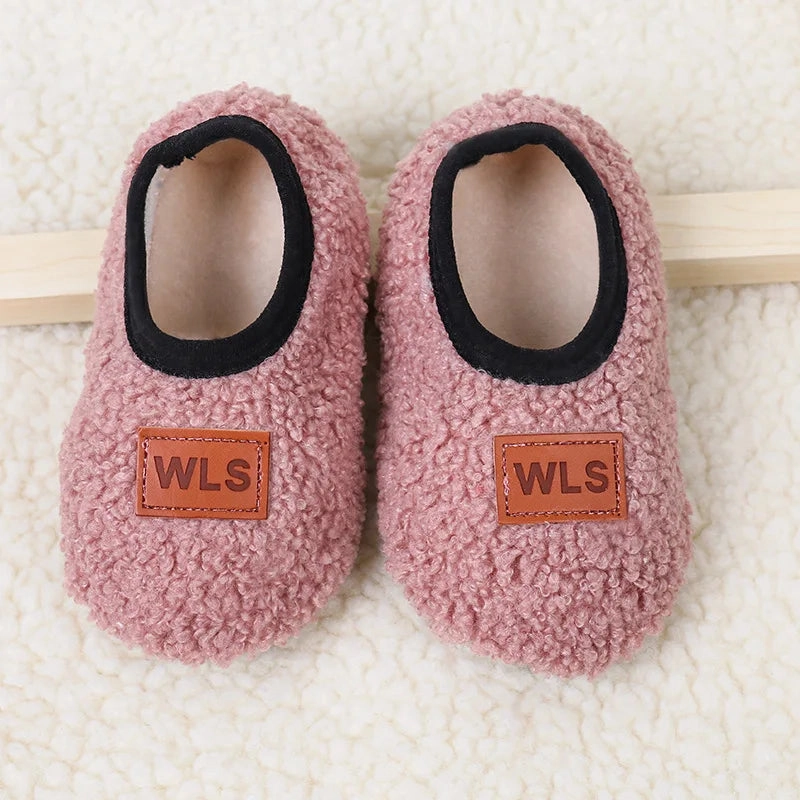 Adaptive stability Leather Autumn Winter Baby Slippers Toddler Plush Floor Sock Shoes Boy Girl Children Soft Anti-slip Walking Shoes Indoor Home Kids Shoes