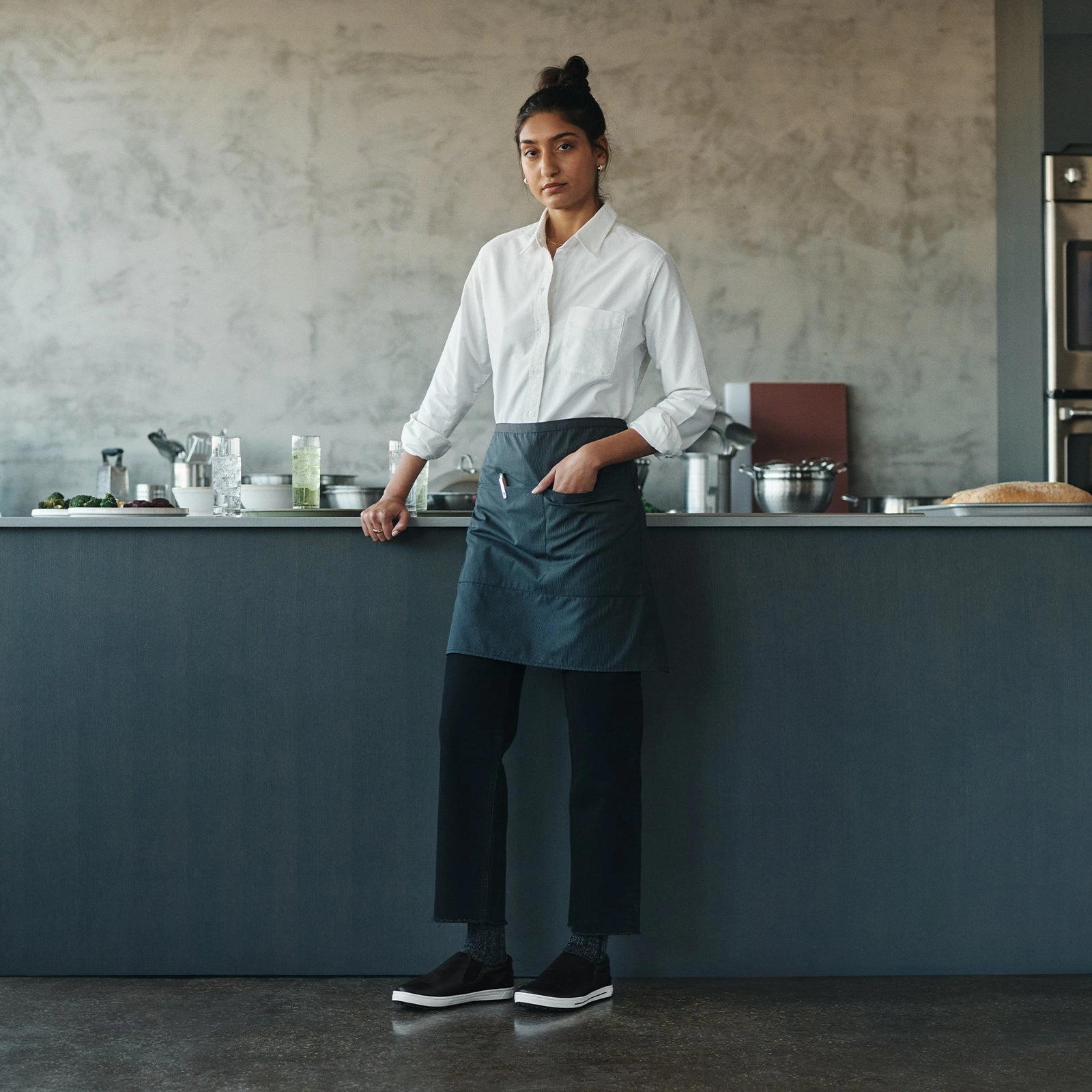 Light Sole Solid Choice Birkenstock QO400 Slip On Safety Shoe (Unisex) - Black Leather