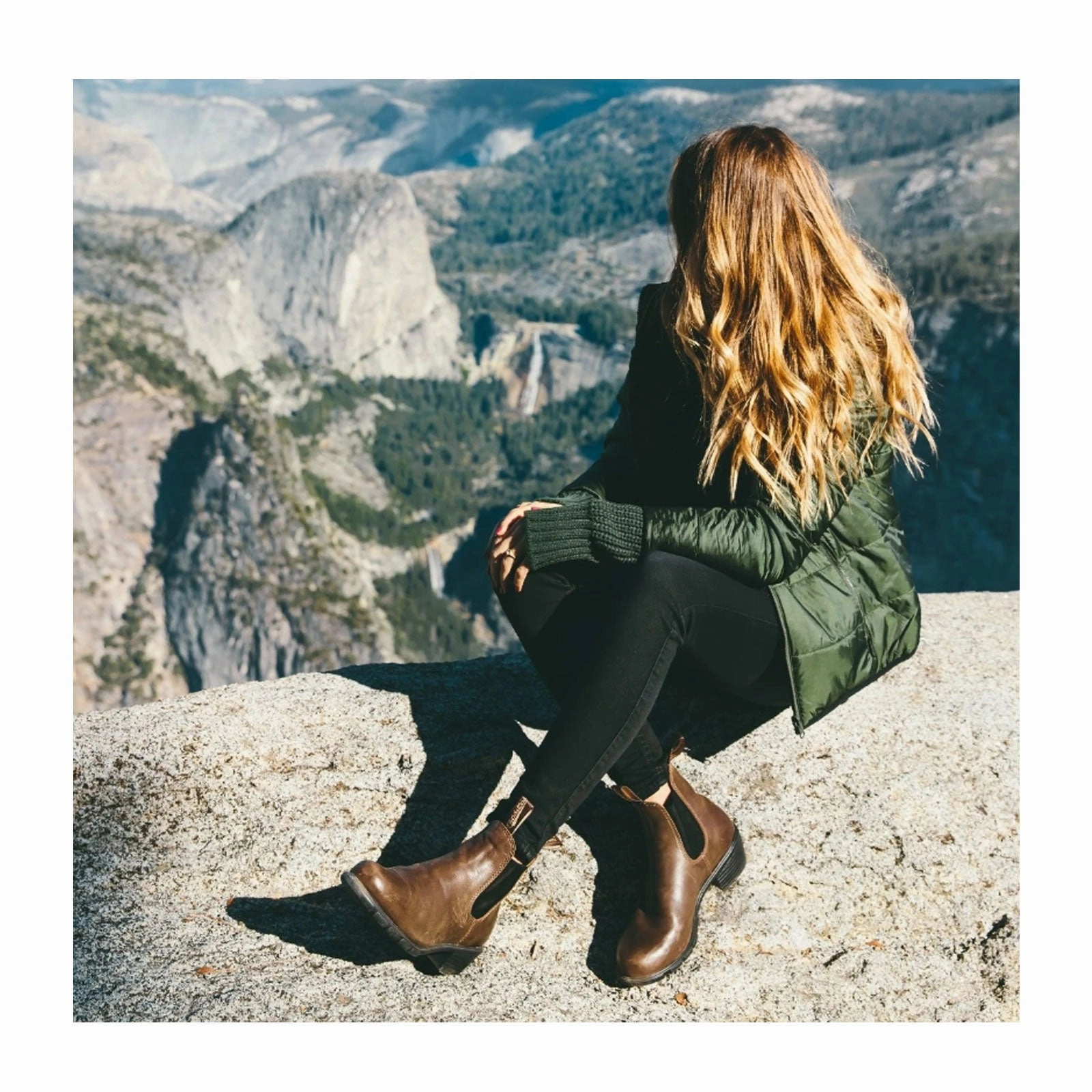 Daily Guard Blundstone 1673 Heeled Chelsea Boot (Women) - Antique Brown