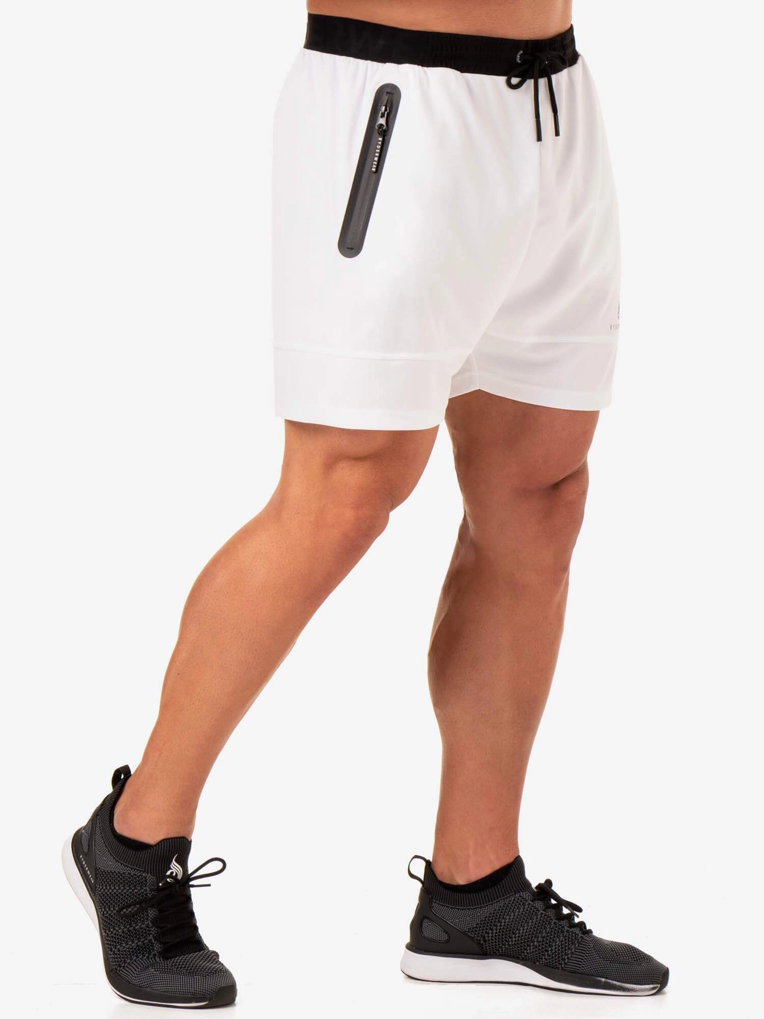 Action Mesh Short - White Breathable layers Tailored Fit