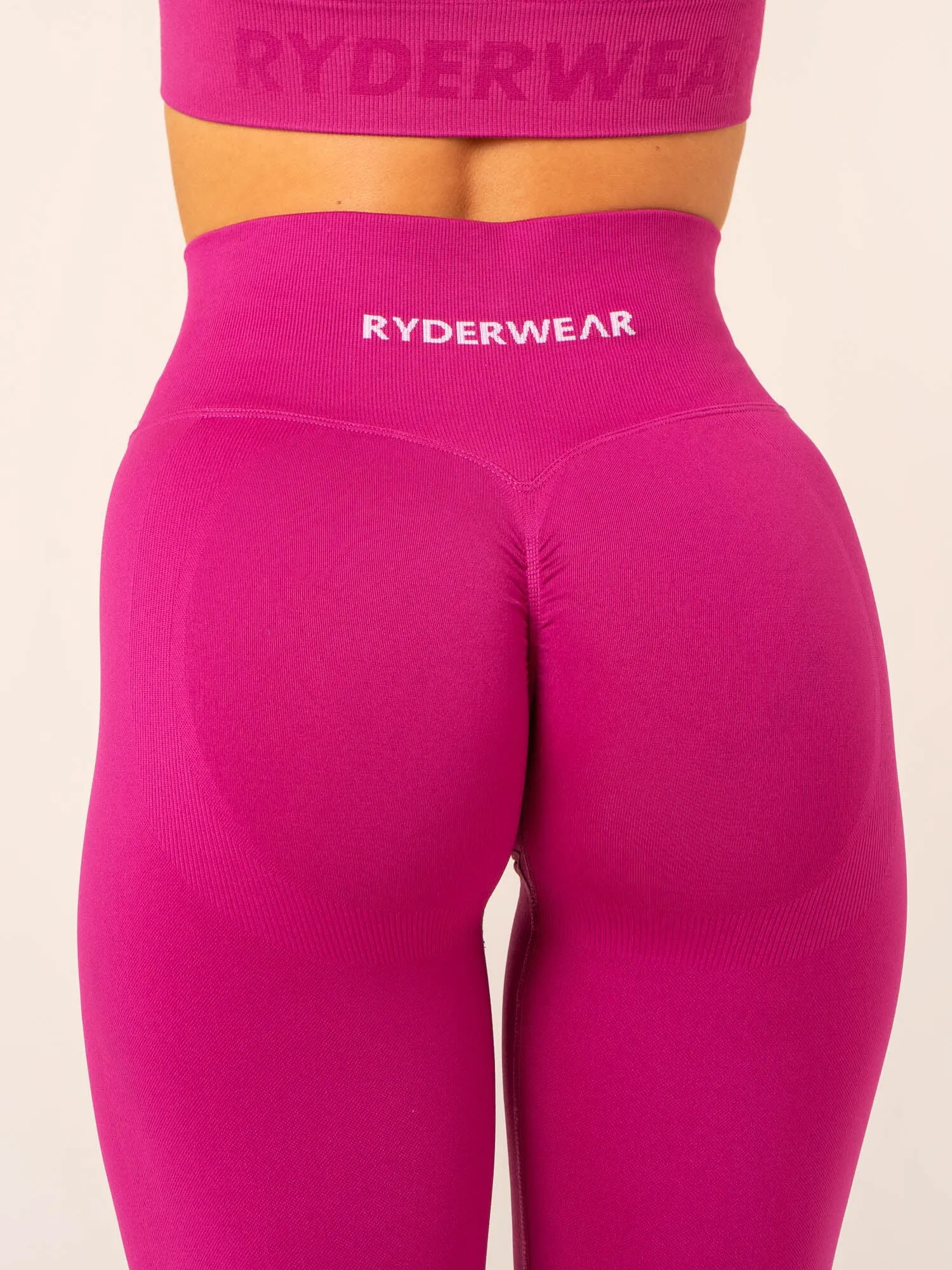 Lift BBL Scrunch Seamless Leggings - Fuchsia Thermal Warm Holiday Outfit Casual Day Four Way