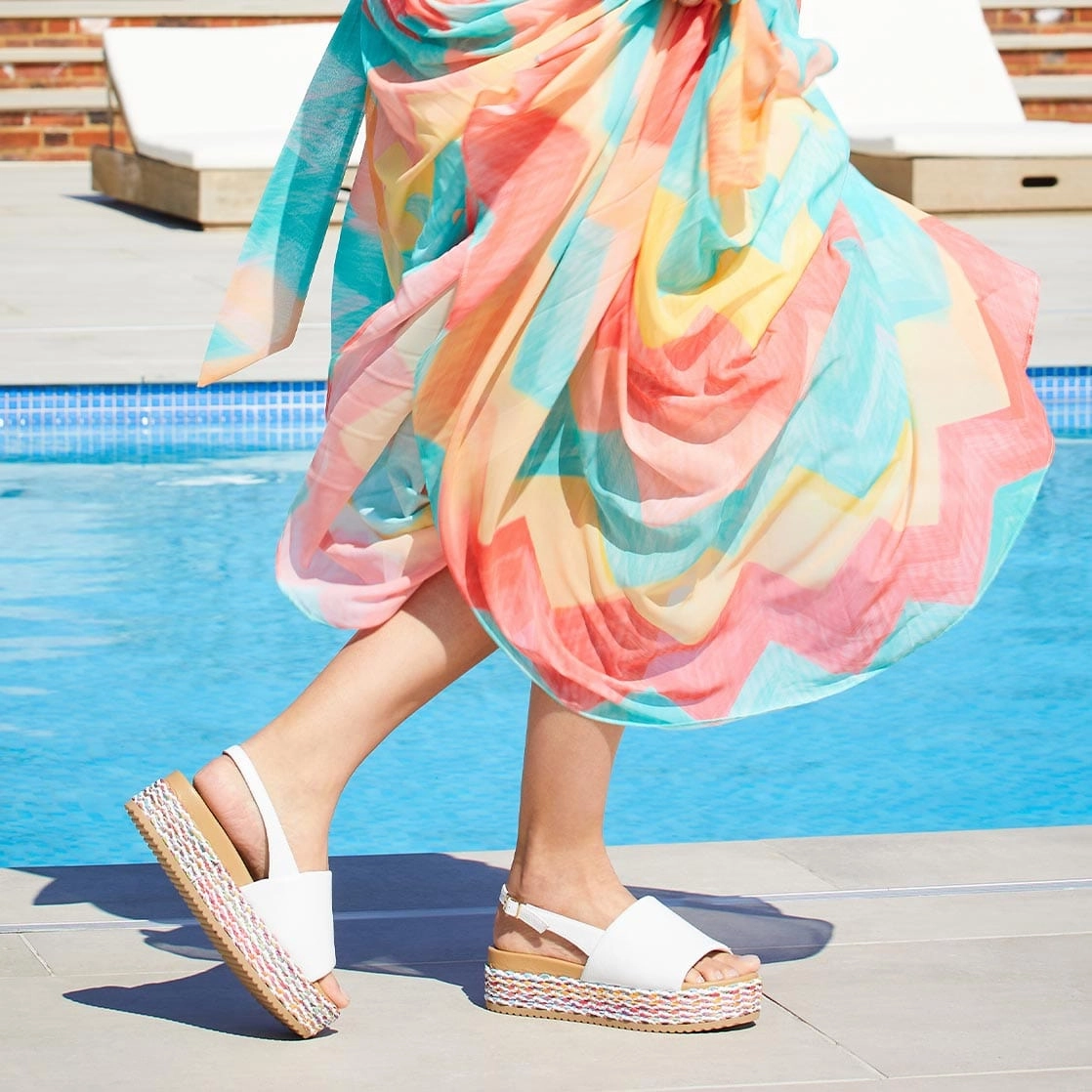 Brandy: White Leather & Multi Flexible Build Stylish Go