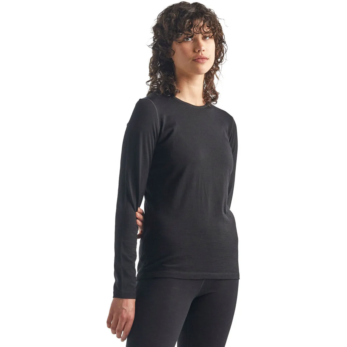 Stretch Knit Fabric FadeResistant Finish Women's Merino 200 Oasis Long Sleeve Crewe Thermal Top