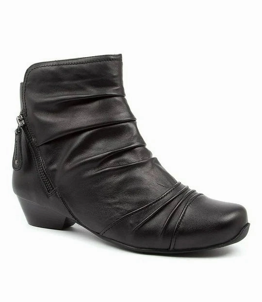 Enhanced Heel Counter Camryn Black Leather