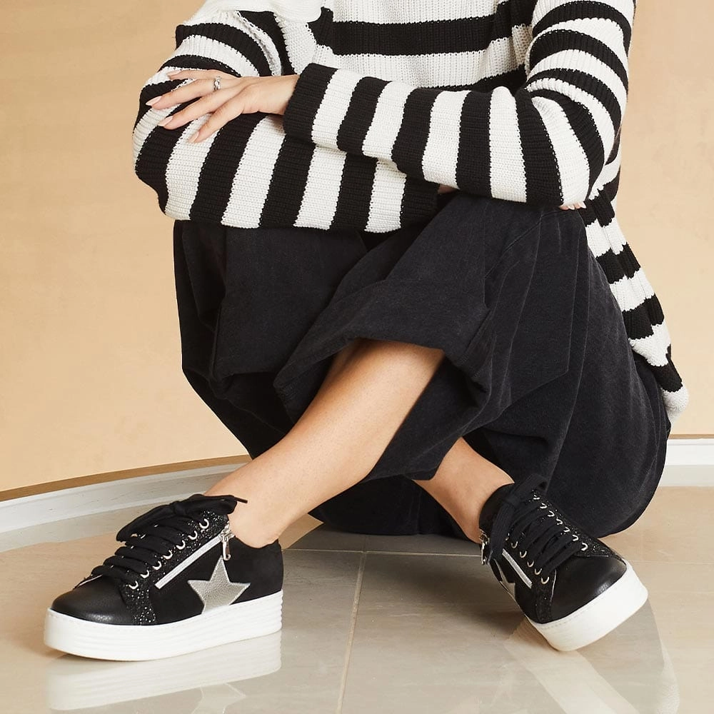 Star: Black Leather & Suede Comfort arch