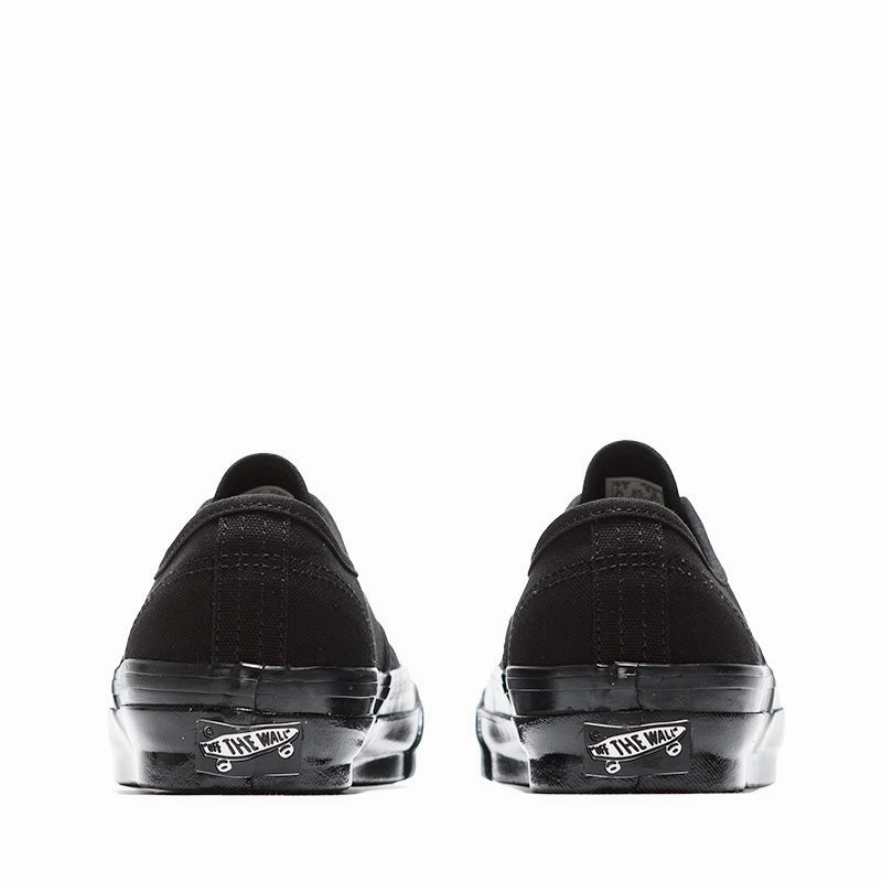 premium quality shoes Two-Tone Design Vans LX Authentic Reissue 44 - Black/Black