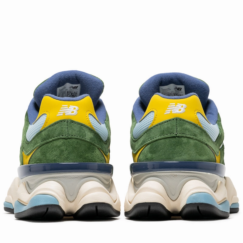 True Grip New Balance 9060 - Dark Alpine Green/Frosted Glass