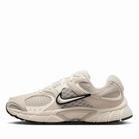 Women's Nike V5 RNR - Light Orewood Brown/Pale Ivory Free Step Polished Profile