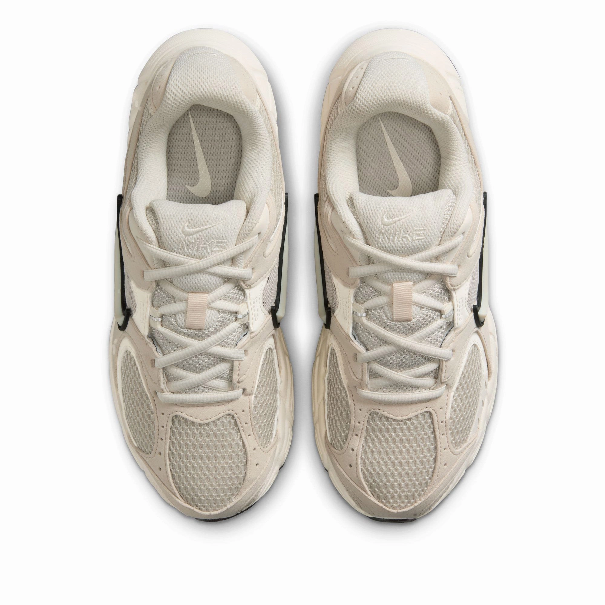 Women's Nike V5 RNR - Light Orewood Brown/Pale Ivory Versatile Pair Calm Lane