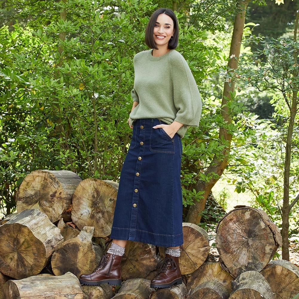 Durable Tread Pattern Tread: Chestnut Leather