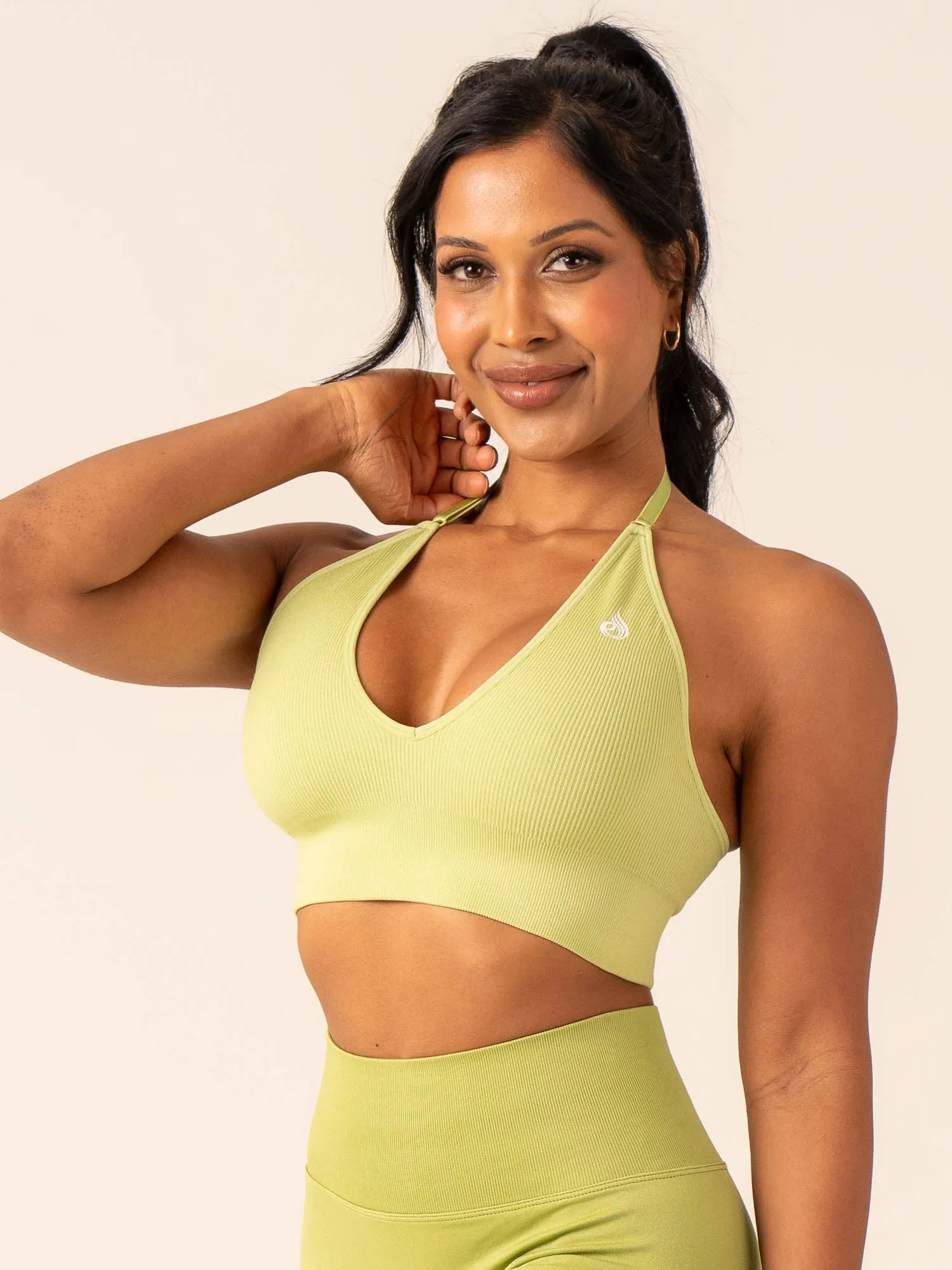 Baggy fit seams Long fit seams Lift Rib Seamless Halter Sports Bra - Olive