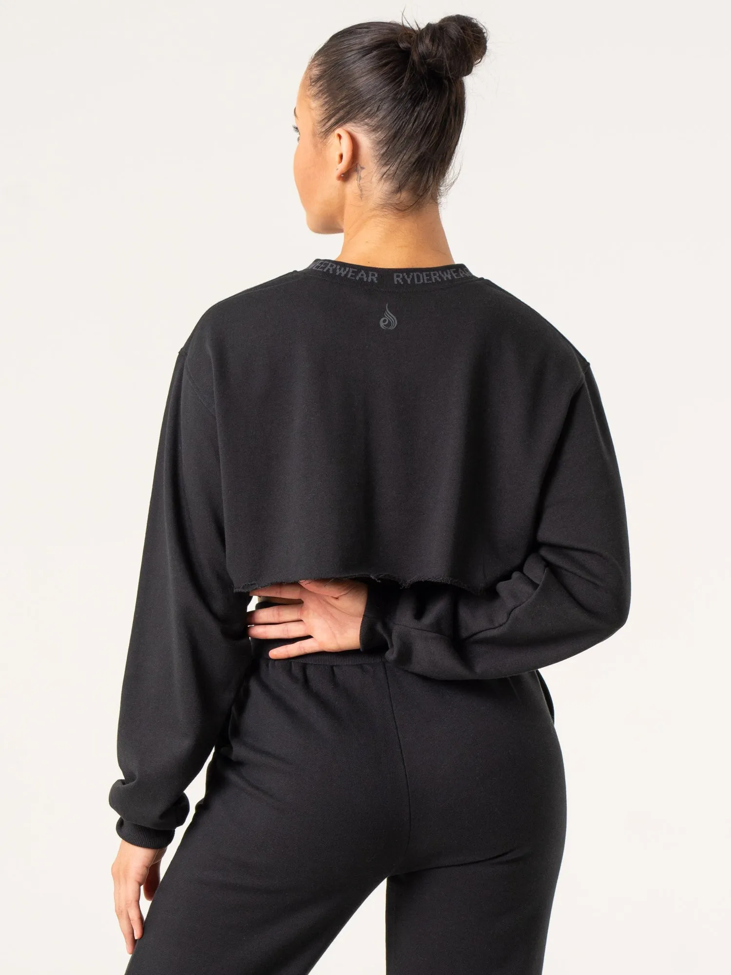 Non Restrictive Mobility Wrap Cropped Sweater - Black