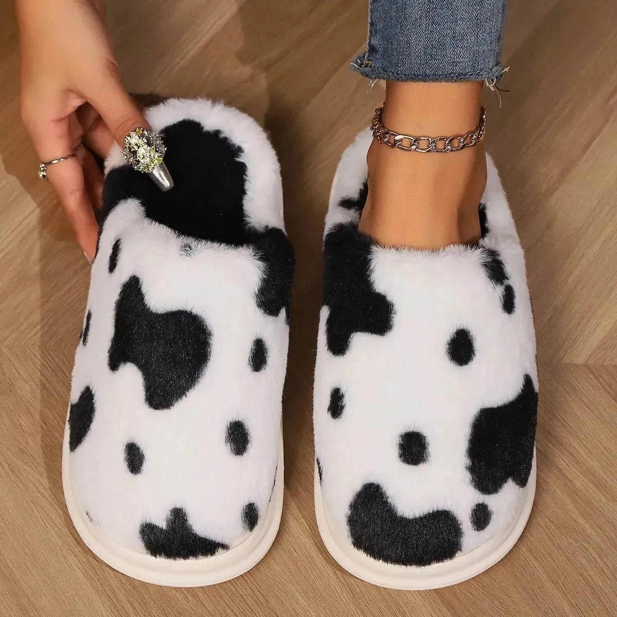 Winter Walk Cute Cow Spotted Plush Slippers Winter Warm Non-slip Bedroom Floor Fuzzy Slipper Couple Women House Shoes