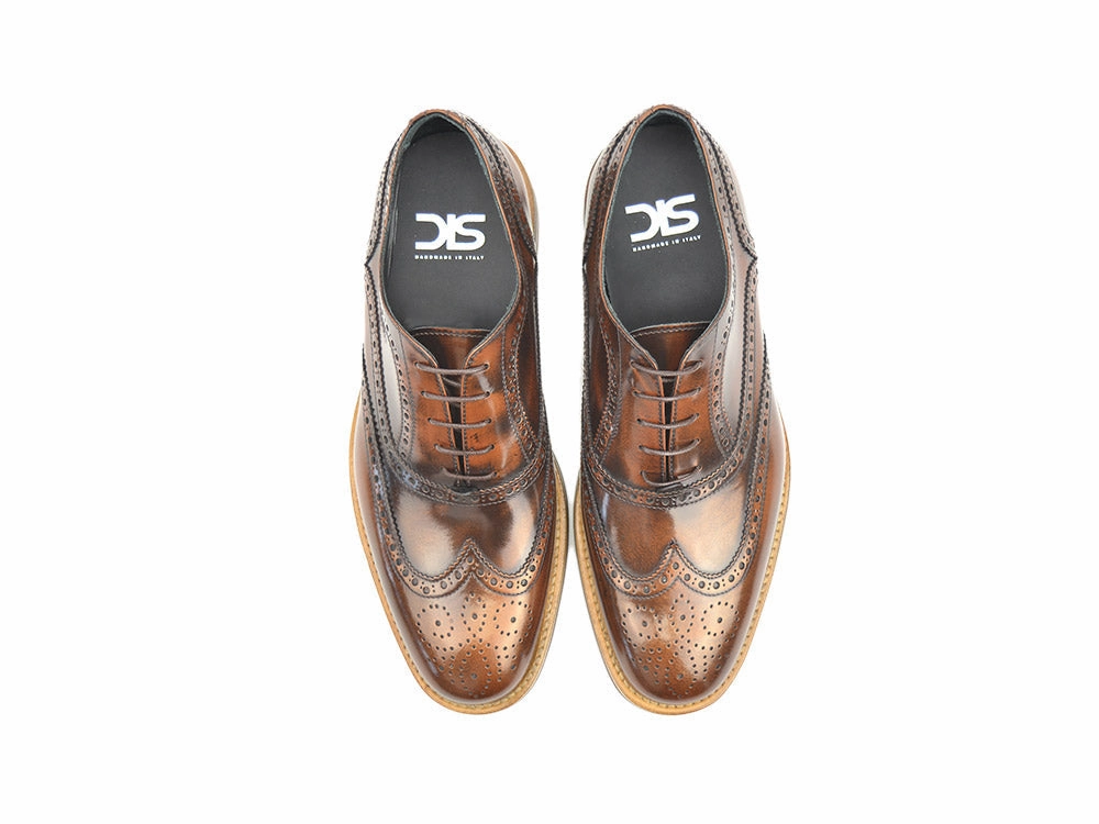 Dancing Fast fashion Da Vinci