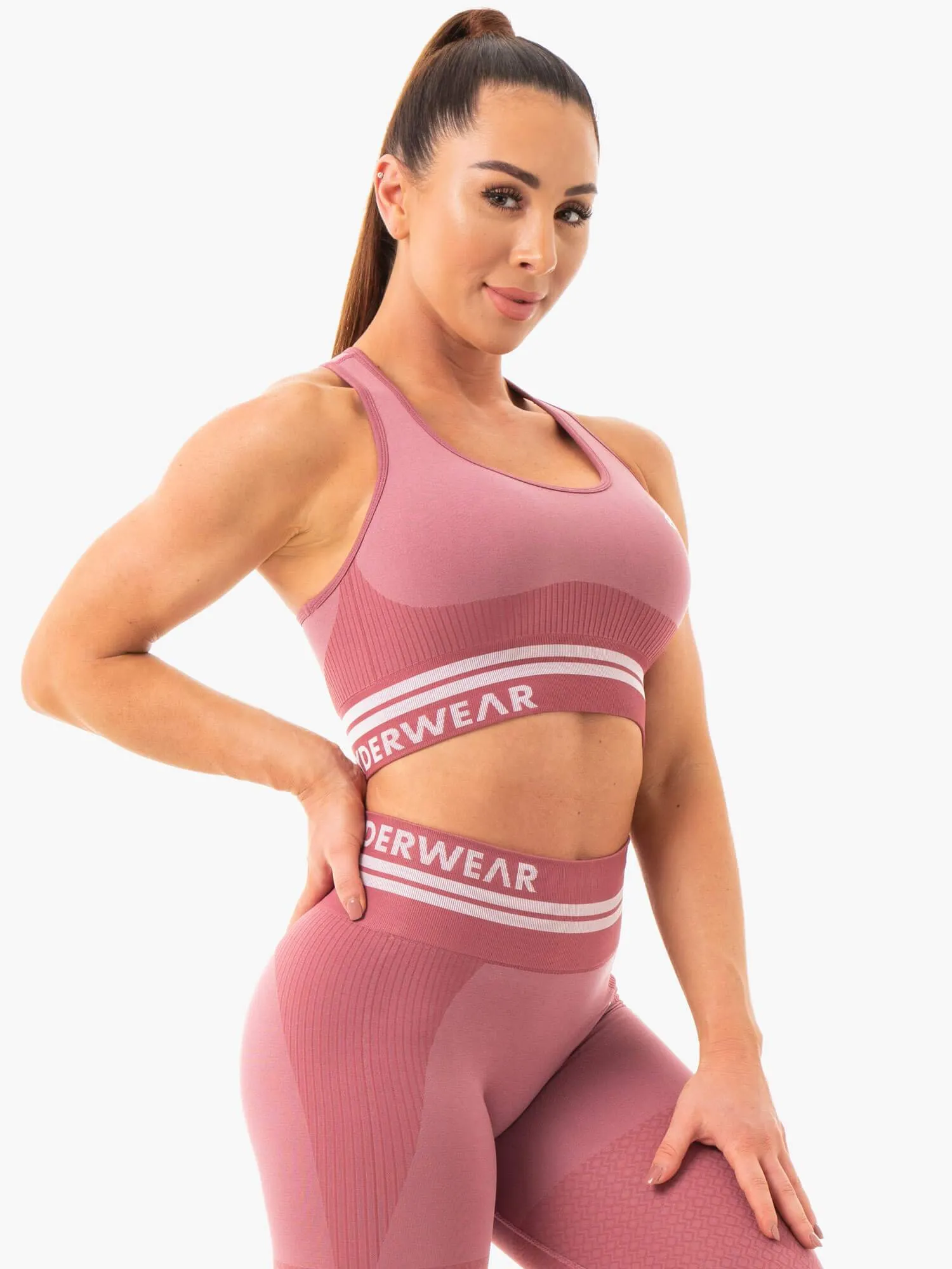 Stretch stitching seams Freestyle Seamless Longline Sports Bra - Dusty Pink