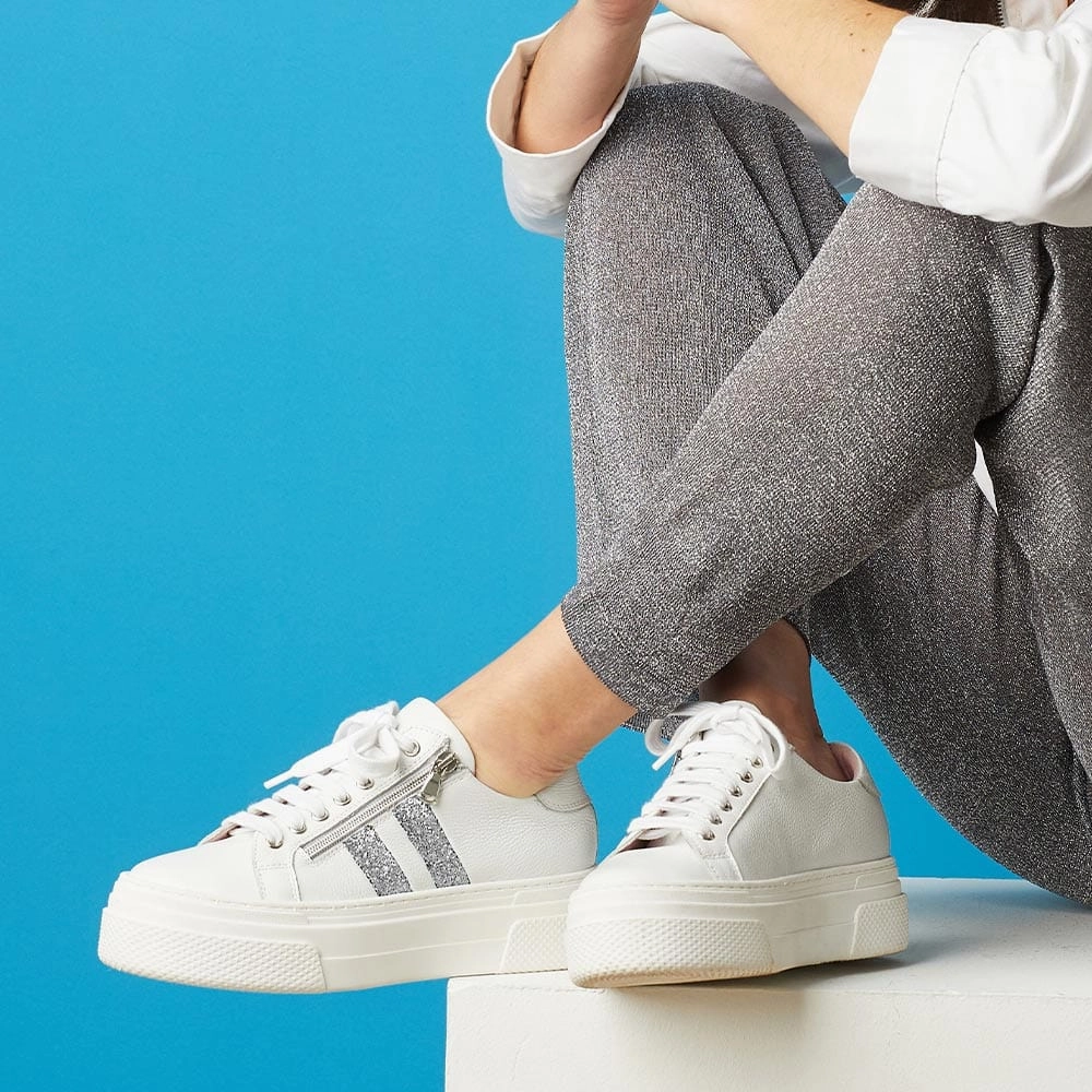 Diva: White Leather & Silver Glitter City Living