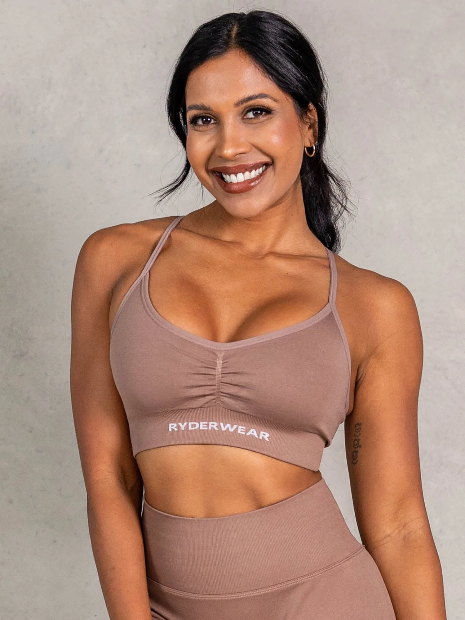 Vintage Hoodie NRG Seamless Sports Bra - Almond