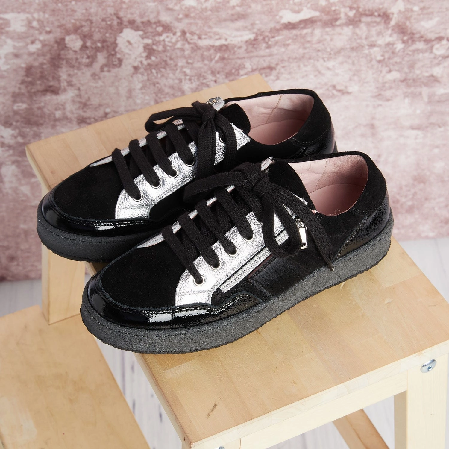 TPUOutsole Training Mode Kit: Black Suede & Patent