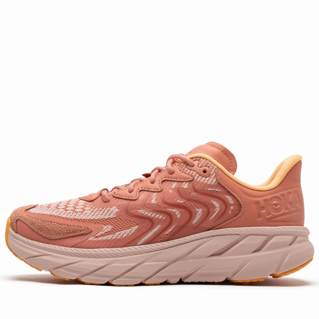 Bridge Walk Bold Breeze Hoka U Clifton LS - Earthenware/Peach Whip