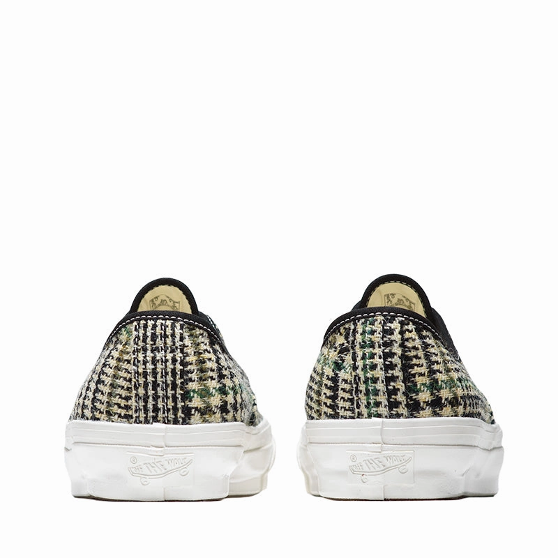 Reliable Sole Fresh Walk Vans LX Authentic 44 - Harris Tweed Black/White