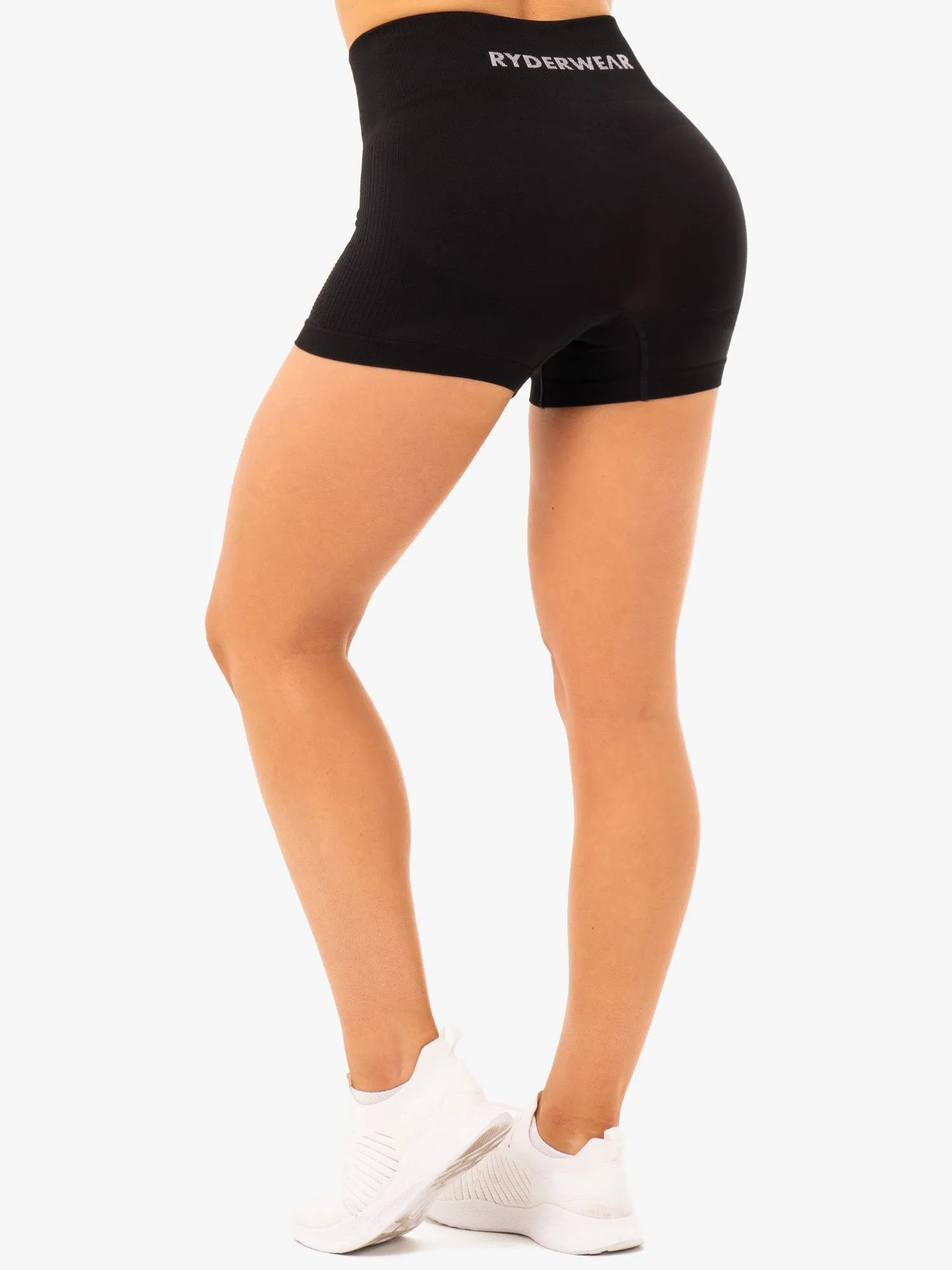 Electra Seamless Shorts - Black Low Maintenance Fabric Body Friendly