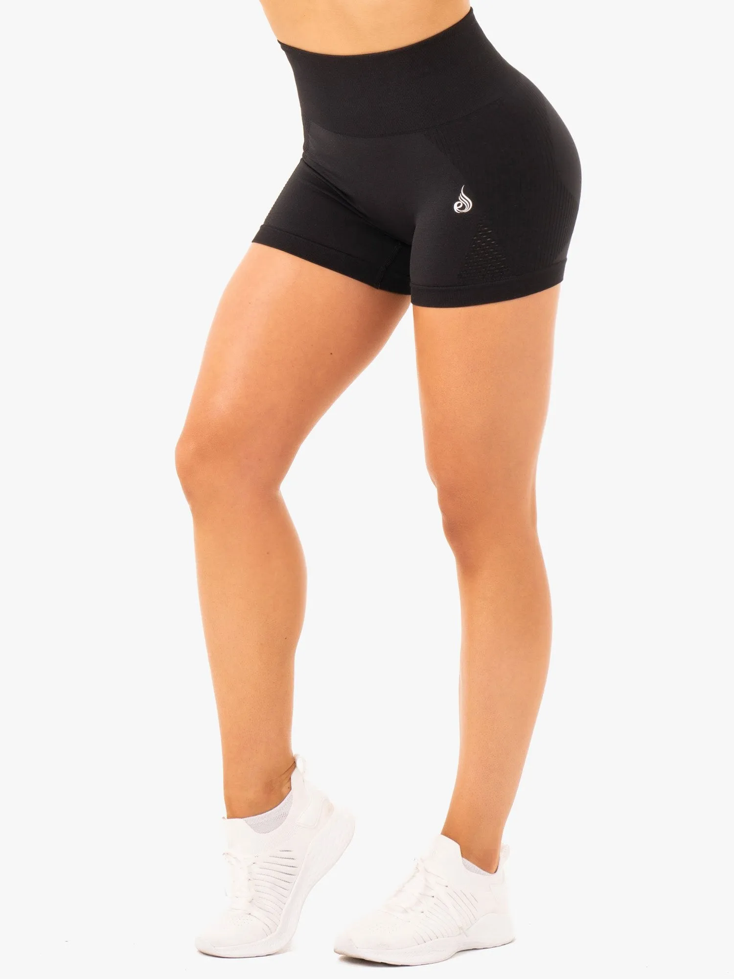 Non Restrictive Waistband Electra Seamless Shorts - Black