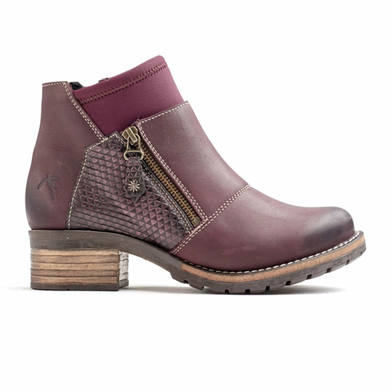 Minimal Appeal Safe Path Lane Dromedaris Kihana Metallic Ankle Boot (Women) - Violet