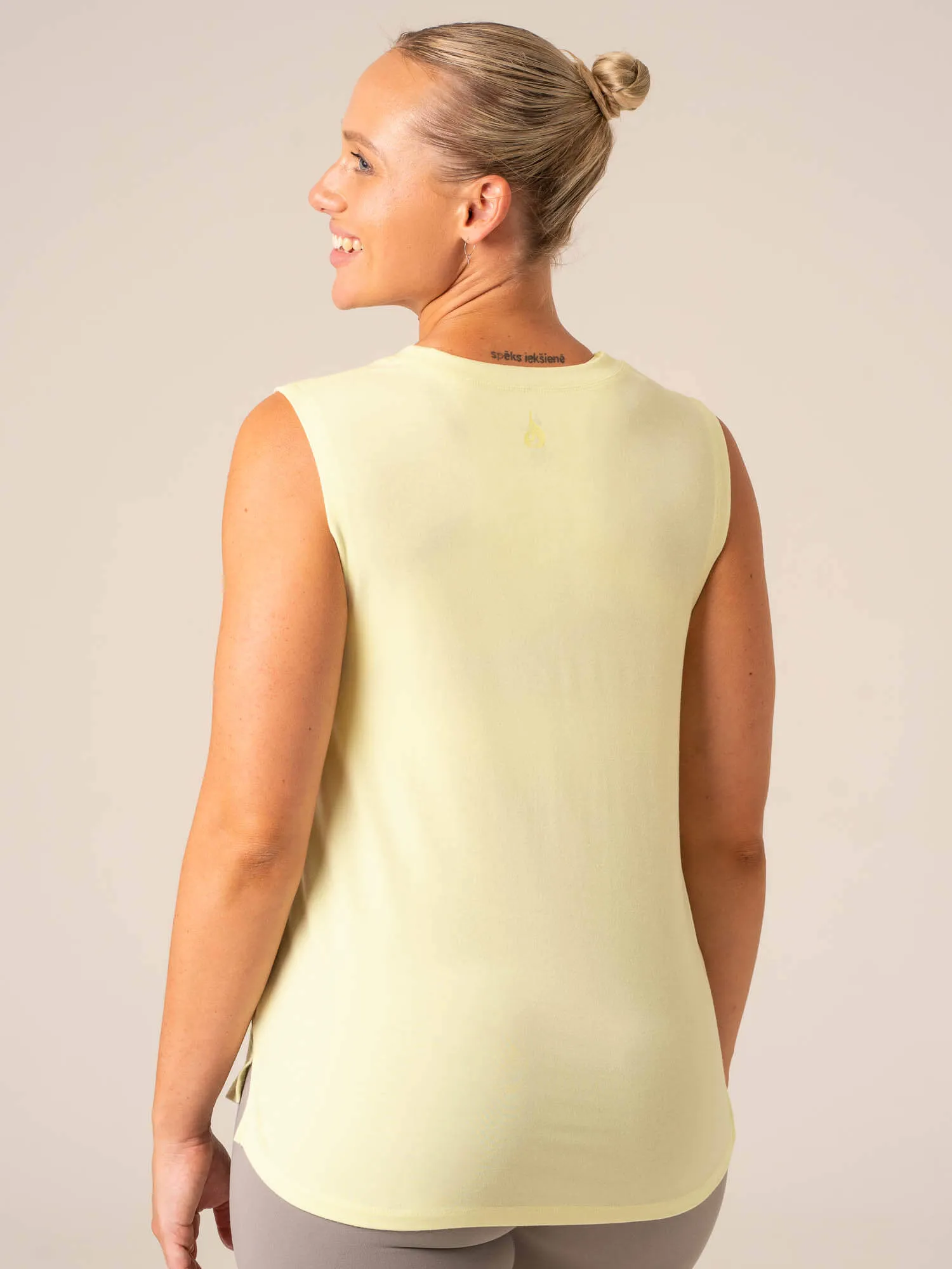 Embody Tank - Lemon NonIrritatingEdges