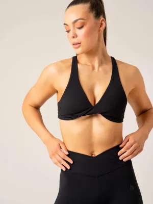 Extra-large seams Momentum Twist Sports Bra - Black