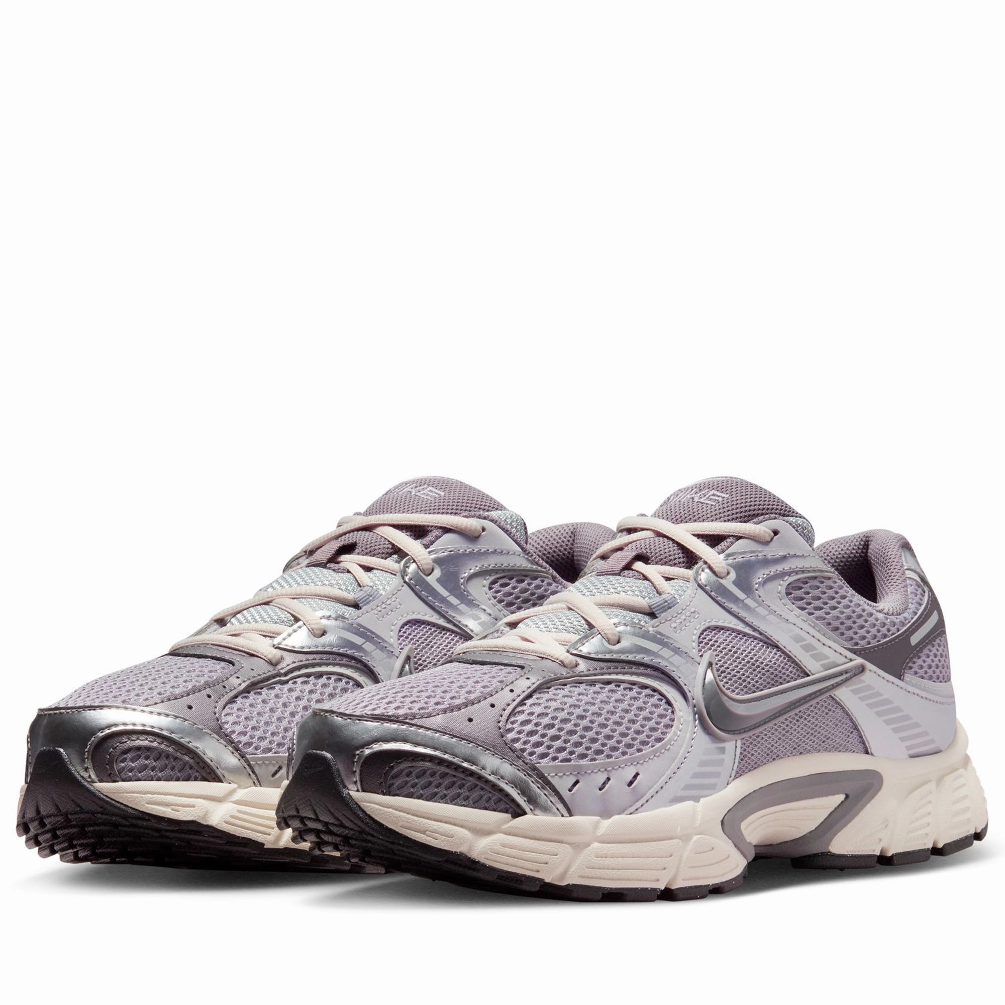 Nike V5 RNR - Cement Grey/Grey Fog Foot Care