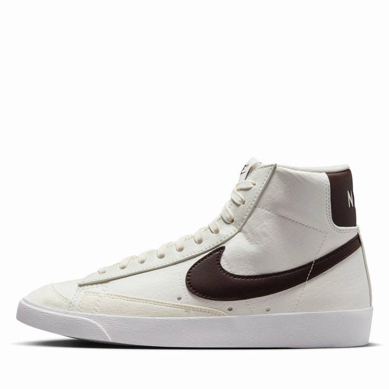 Core Style Extended Wear Women's Nike Blazer Mid '77 - Sail/Baroque Brown