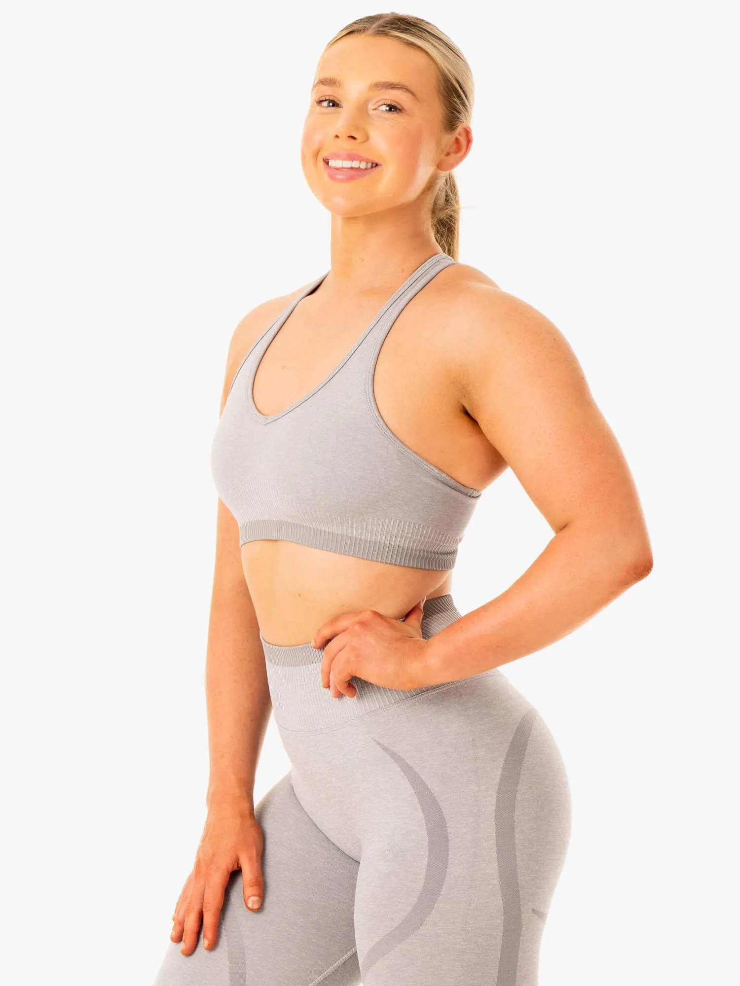 Blind stitching seams Embroidered seams Excel Seamless Sports Bra - Grey Marl