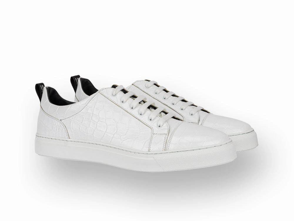 Wear Anytime Outdoor Friendly Pietro