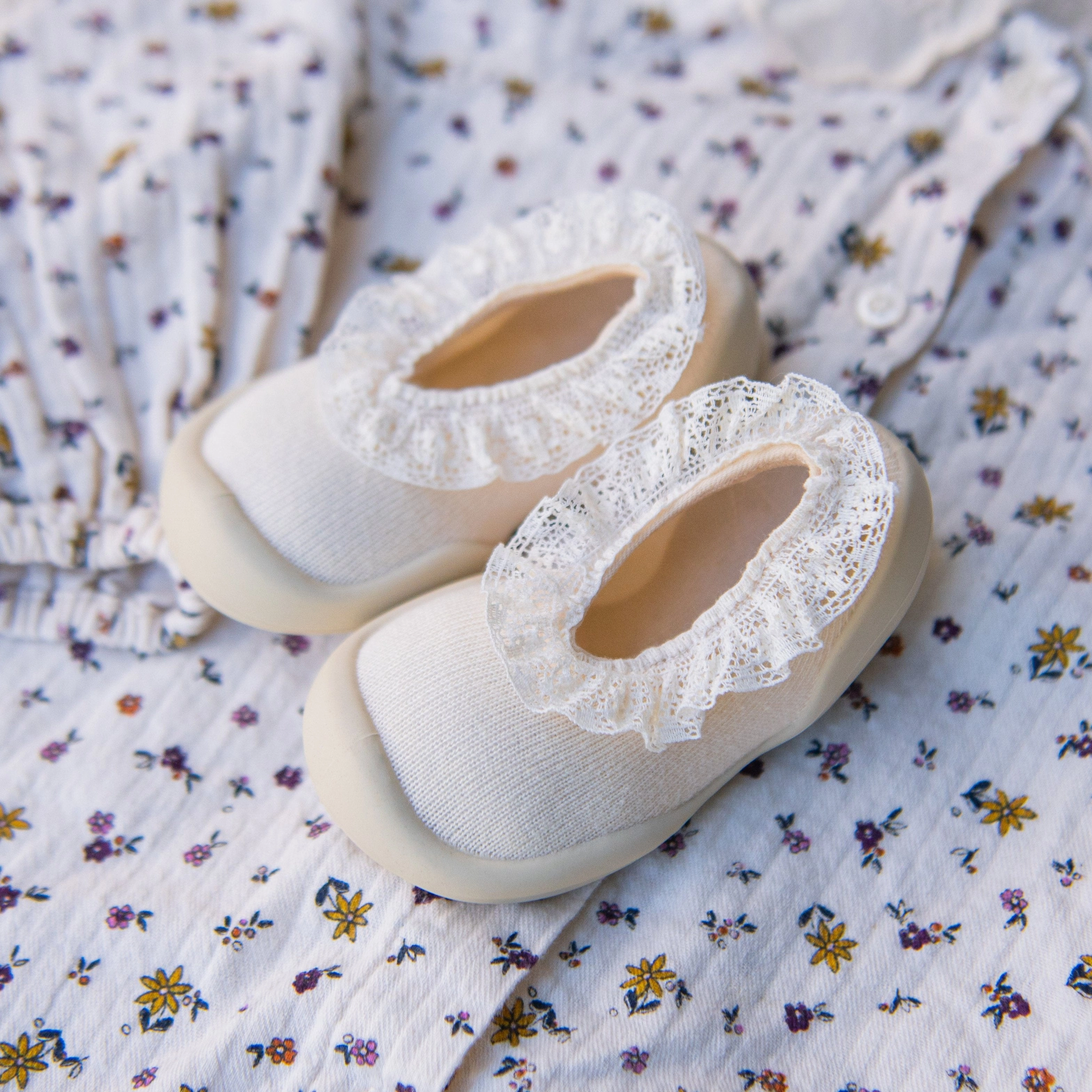 Bazaar Day Street Joy Flat-Sweet Latte Lace