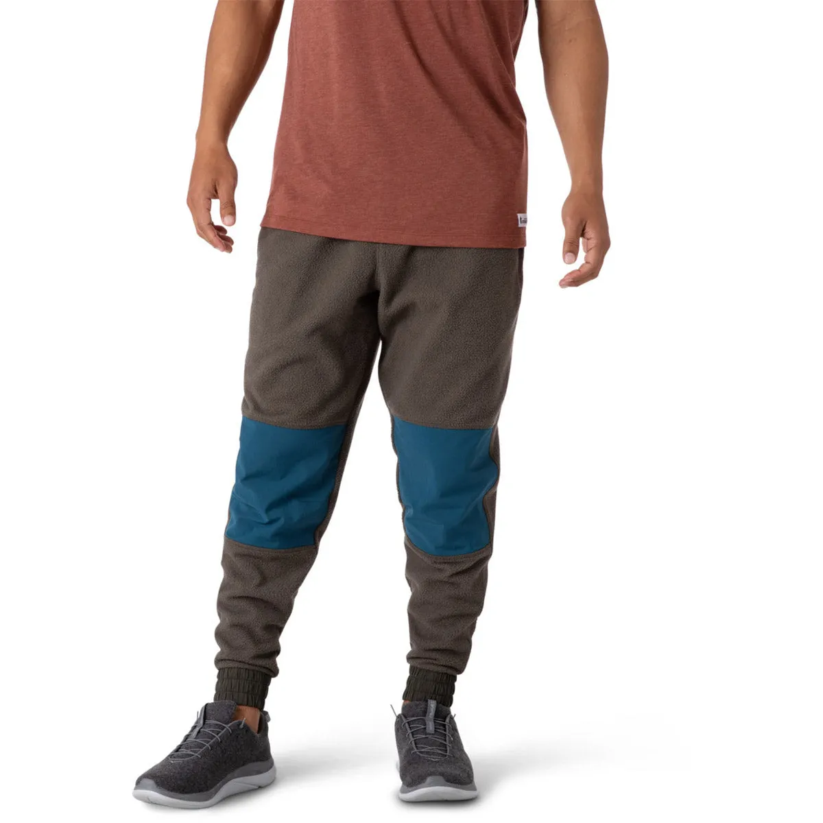 Wrinkle Resistant Finish Men's Abrazo Fleece Jogger