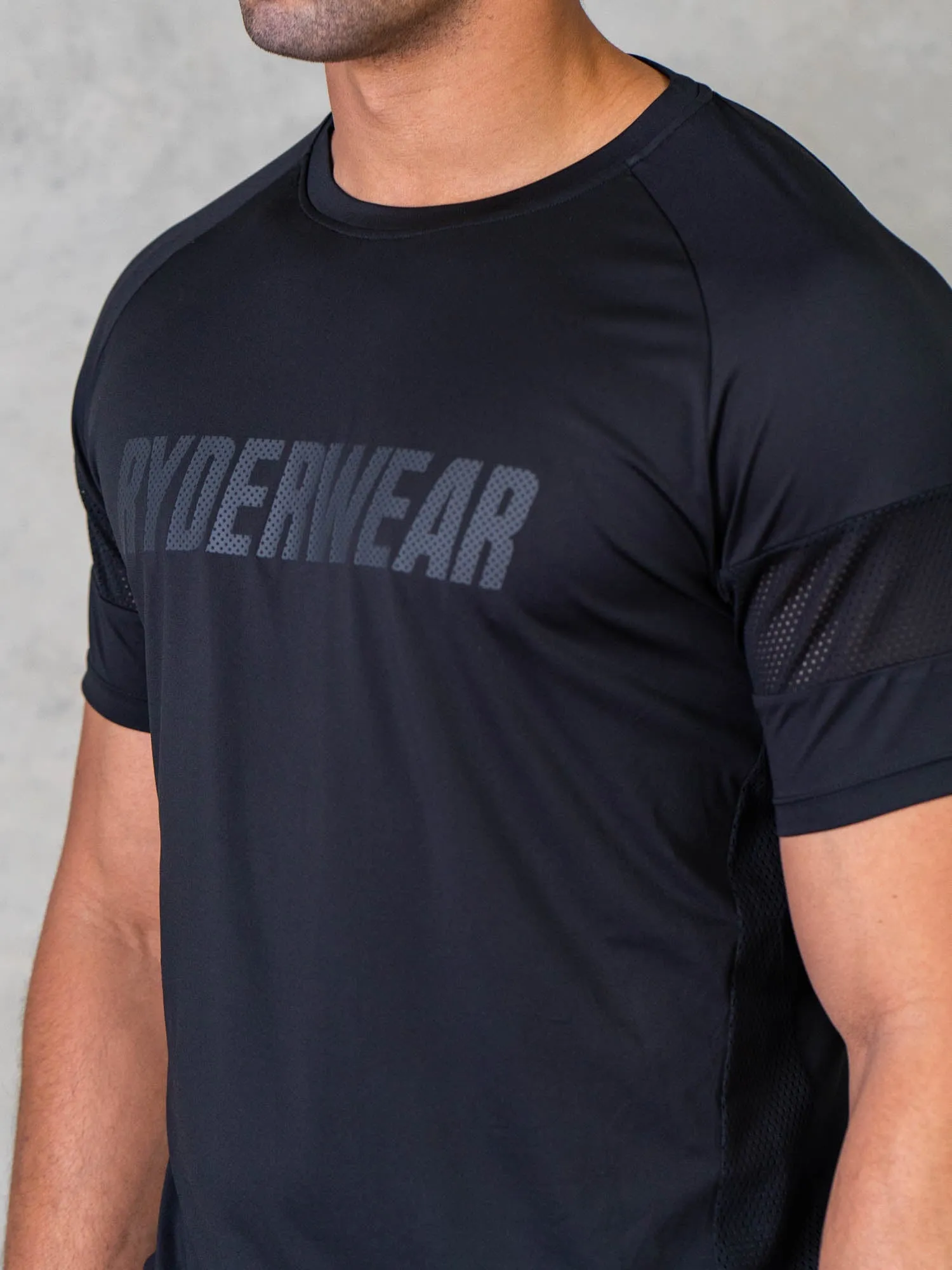 Flex Mesh T-Shirt - Black Stretch Panel Light Stretch
