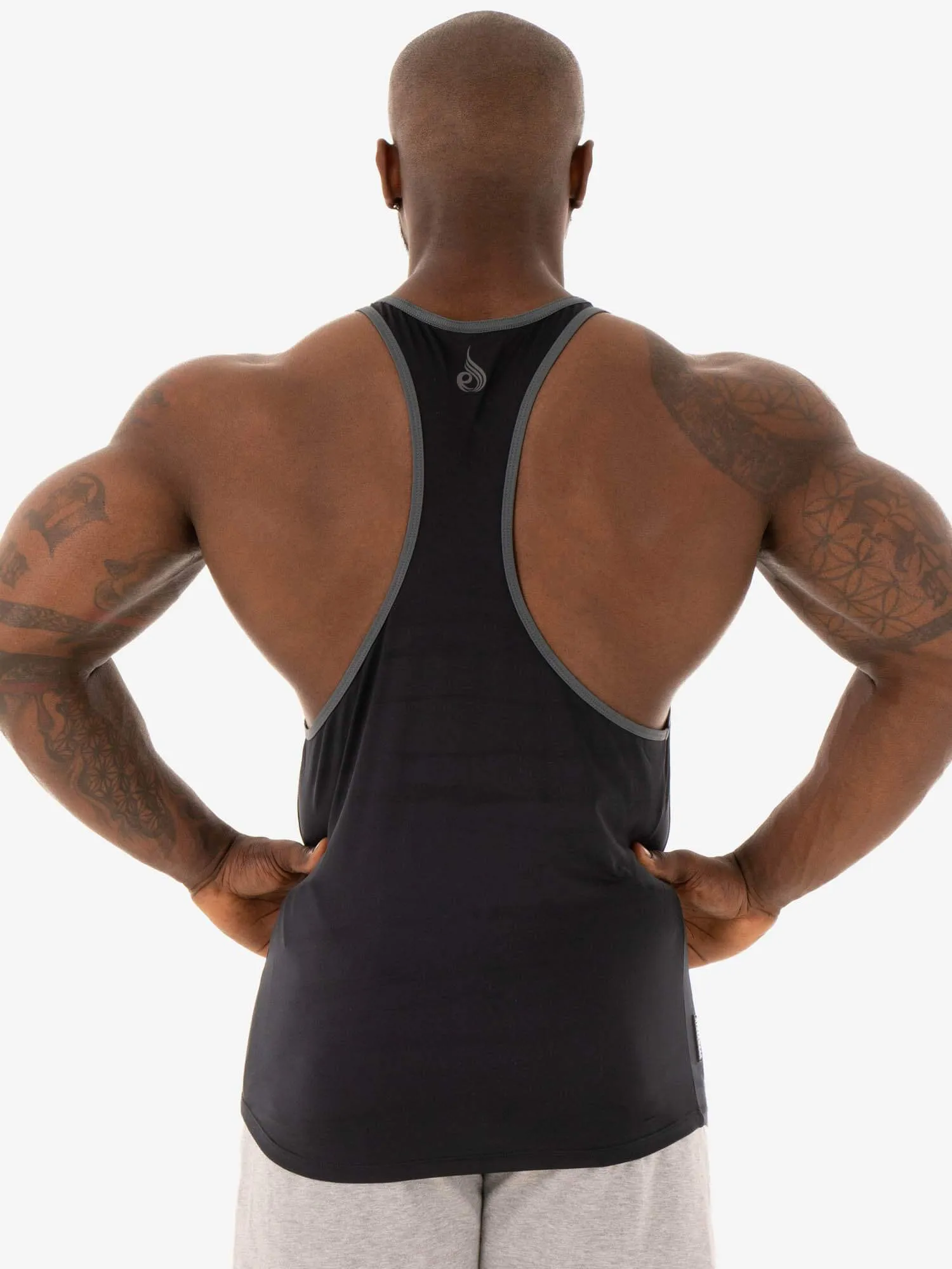 low - maintenance Tagless Collar Flex Stringer T-Back - Black