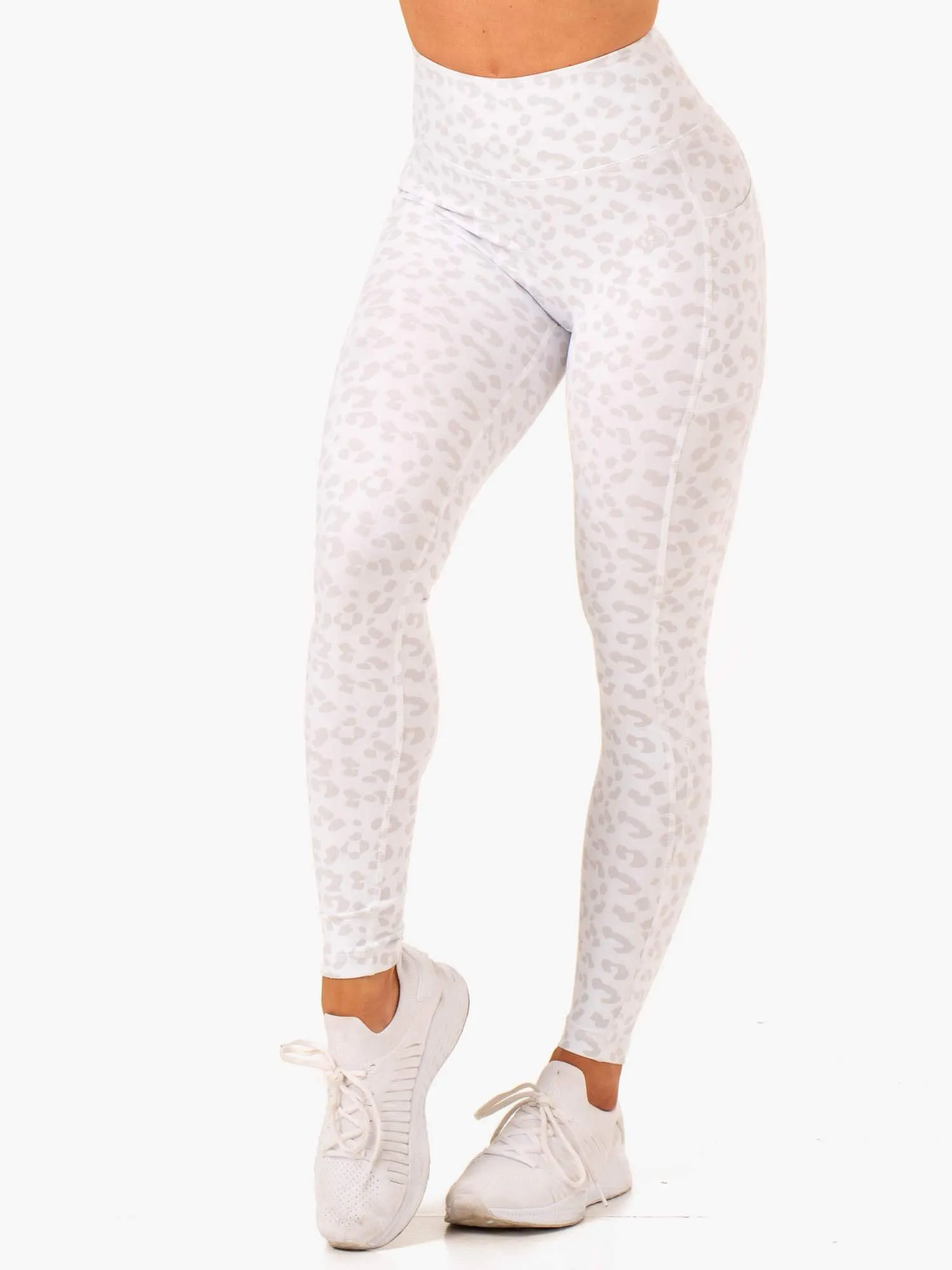Comfort Base Ultra High Waisted Pocket Leggings - Snow Leopard